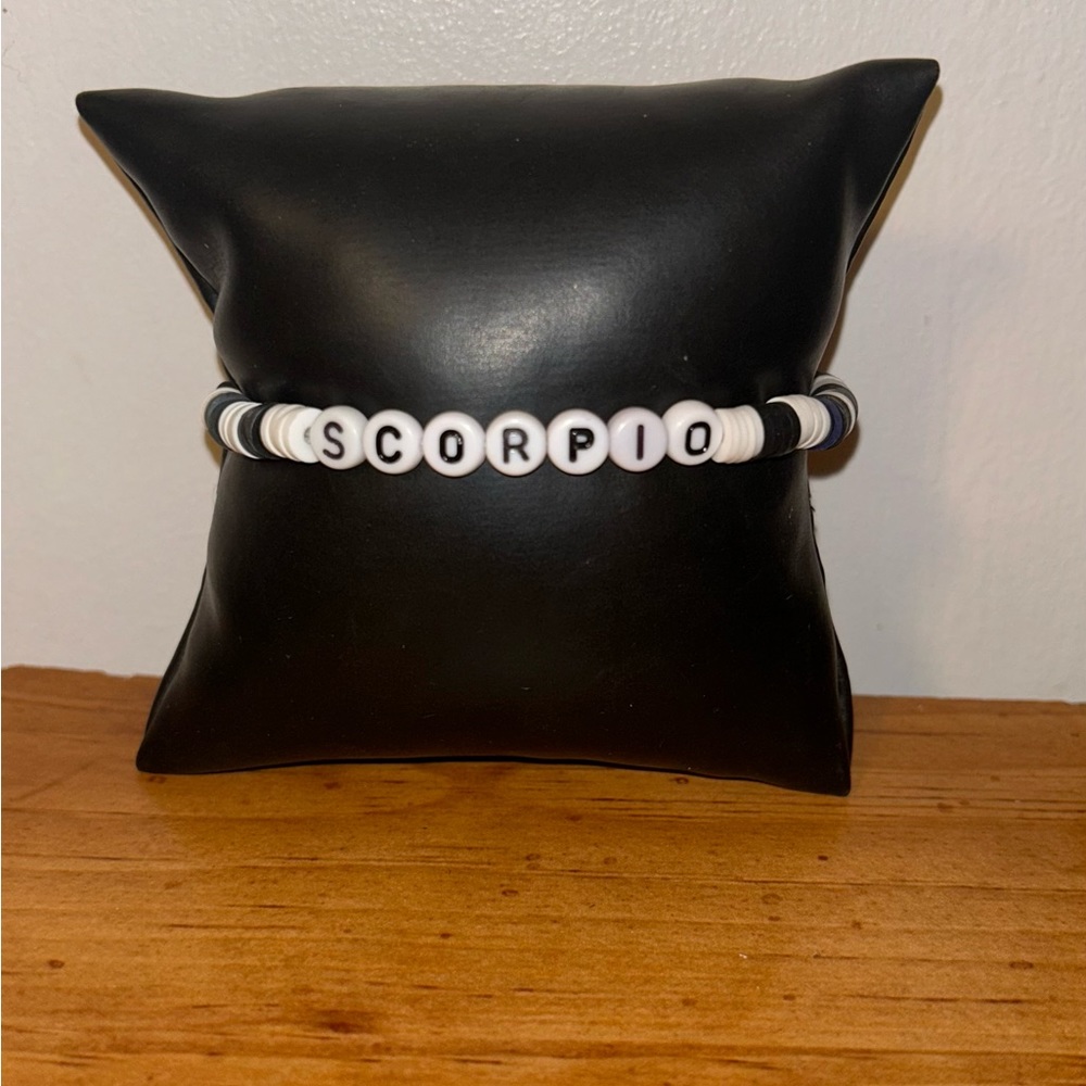 Scorpio (Zodiac Sign) Heishi Bracelet